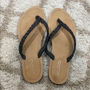 ALDO sandals size 8  great condition